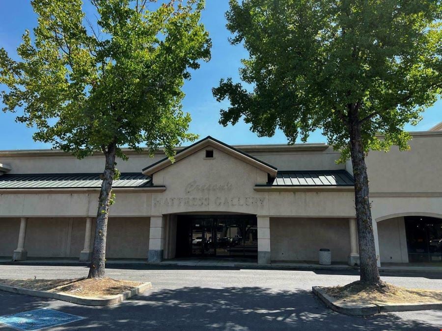 Village Plaza Shopping Center