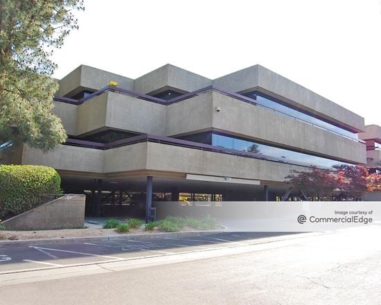 Preview of Office space for Rent at 1698 West Shaw Avenue