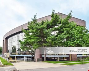 The Ellipse at Garden City