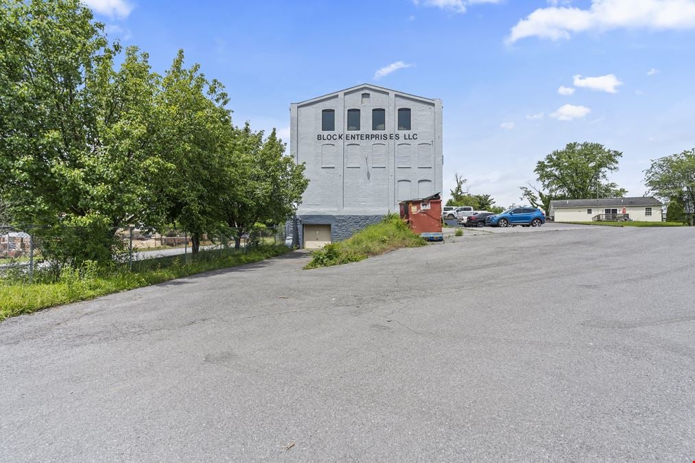 133 S Burhans Blvd, Hagerstown, MD 21740 - Warehouse