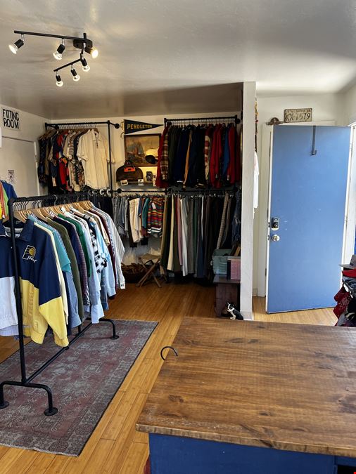 1630 N Blackwelder Ave Suite 3