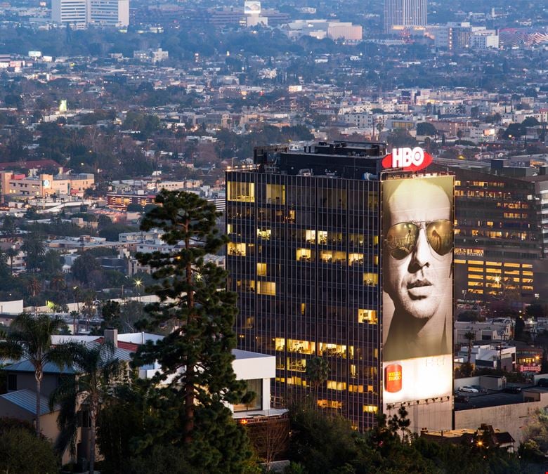 9000 W Sunset Blvd