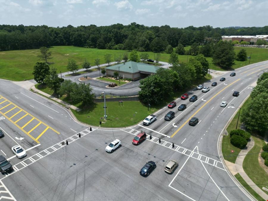8217 Mall Parkway