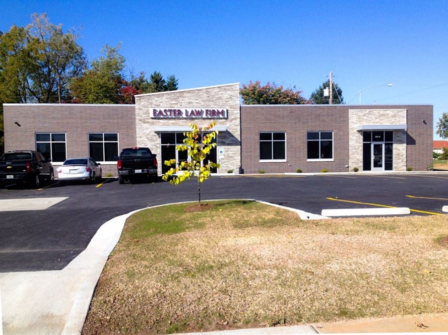 OFFICE FOR LEASE ON BATTLEFIELD