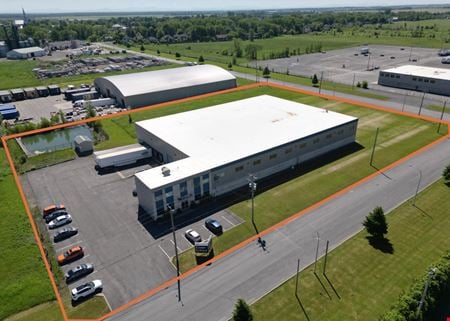 Preview of Other space for Sale at 140, boulevard Industriel