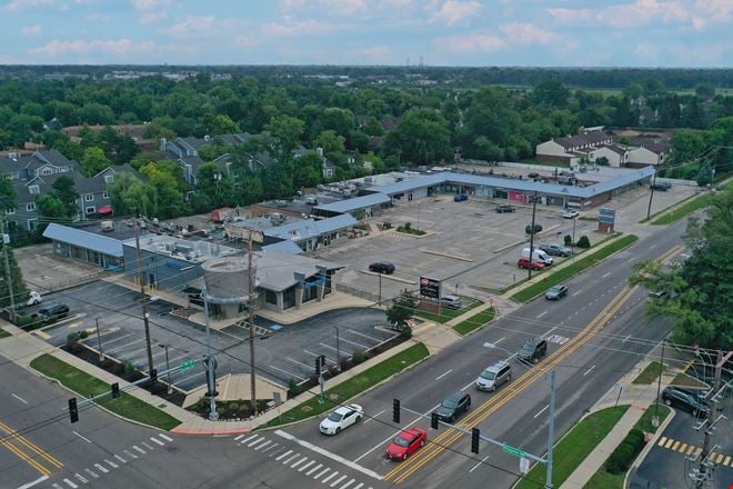 Preview of Retail space for Rent at 2720-2780 Dundee Road