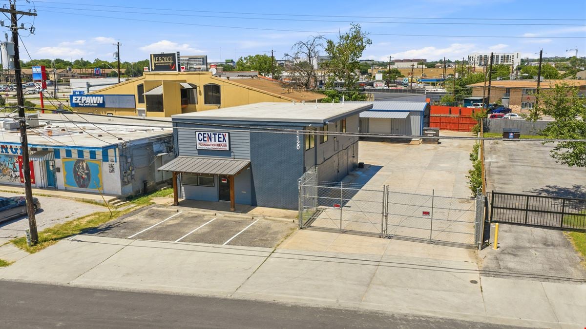1120 E 52nd St