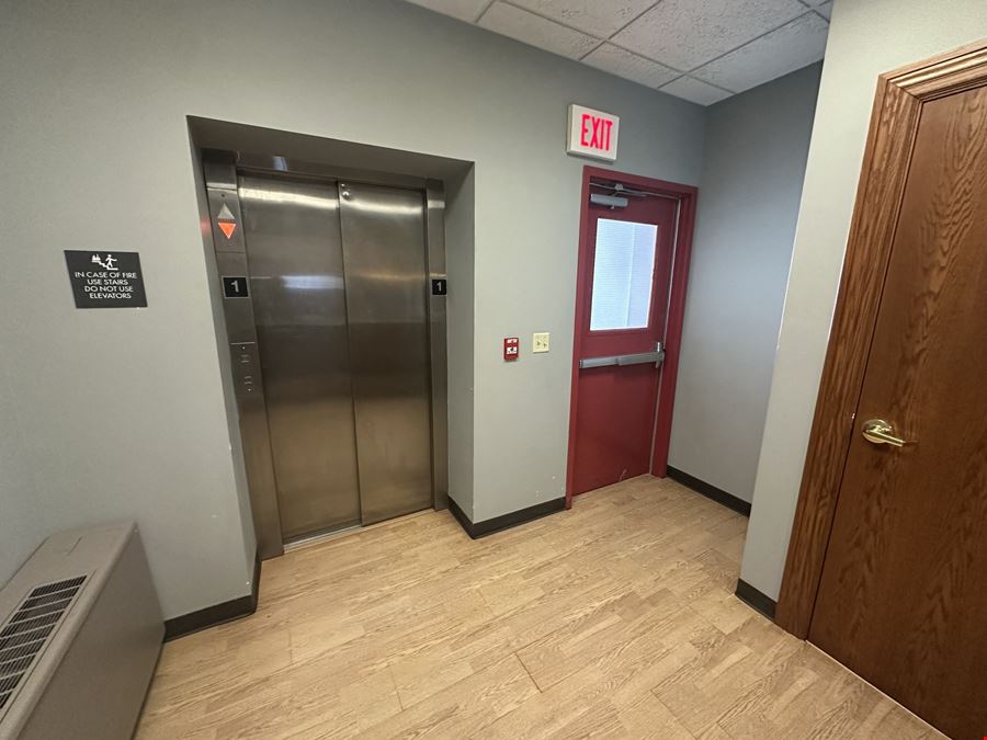 1160 Main St - 8700 +/- SF Office Building