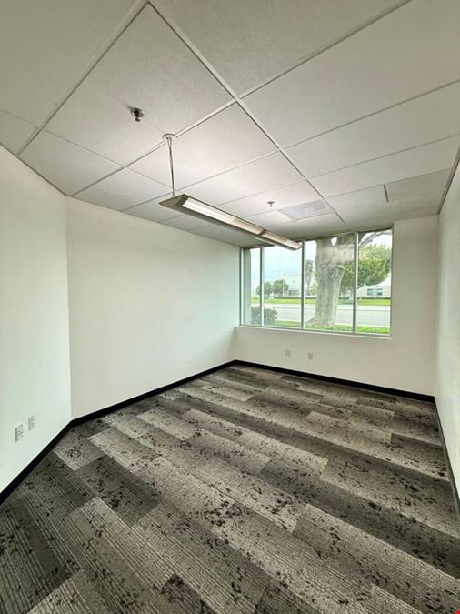 3100 Camino Del Sol