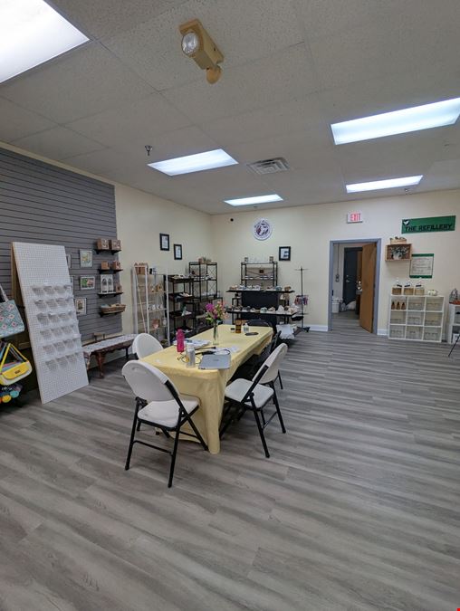 Last Retail Unit Available at Deerpath Court