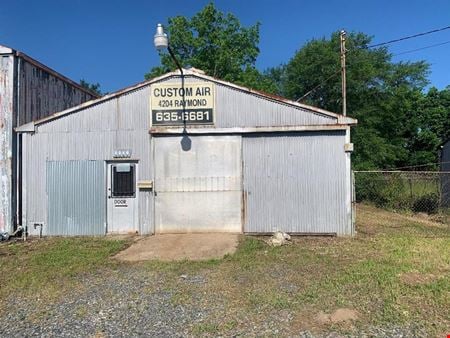 Preview of Industrial space for Sale at 4204 Raymond St