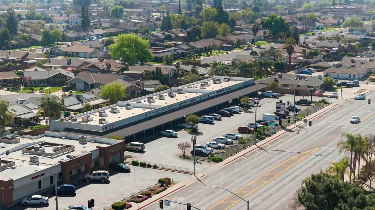 Park Village West Shopping Center: Newly Remodeled & Move-In Ready