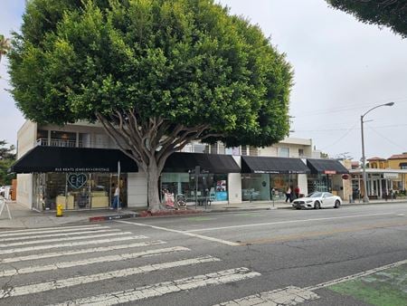 Preview of Retail space for Rent at 1132 Montana Ave