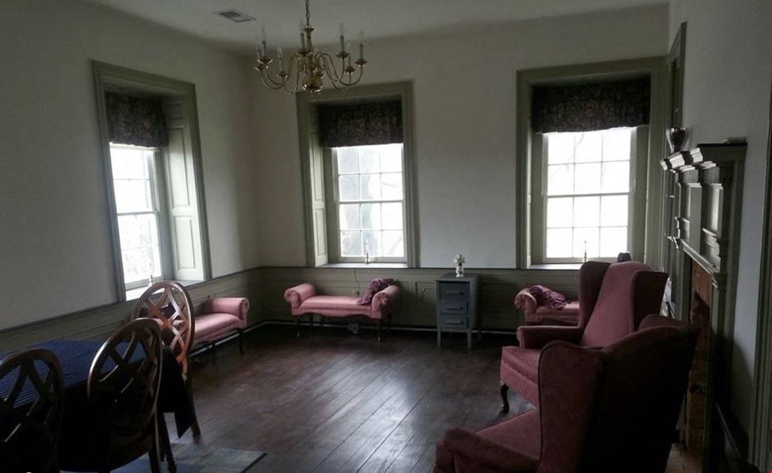 EVENTS/ RESTAURANT WINERY SPACE