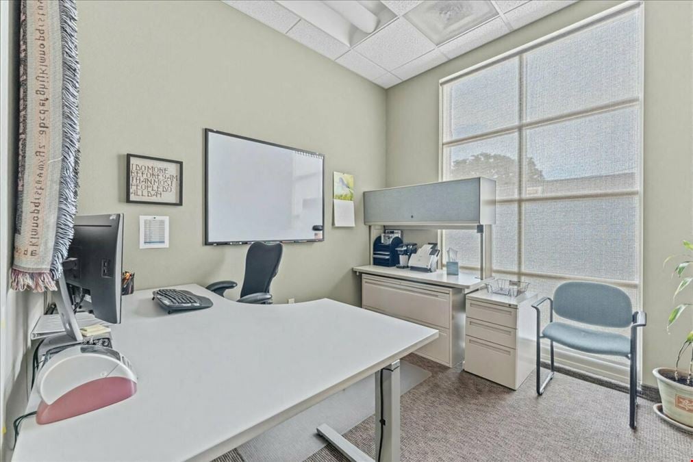 250 Division St NE