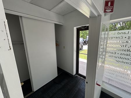 Preview of commercial space at 195 Menten Place
