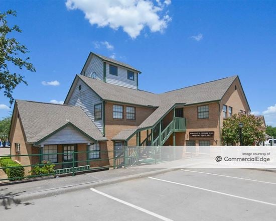 Preview of Office space for Rent at 412 North Main Street