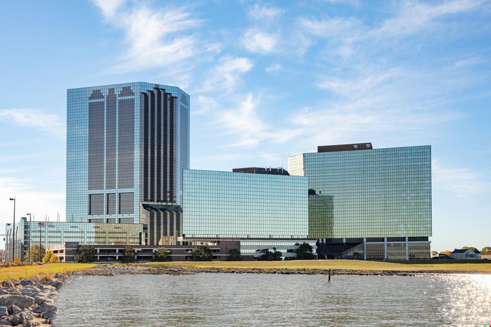 Three Lakeway