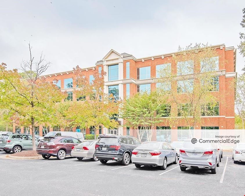 Hampton Roads Center - Lakefront Plaza