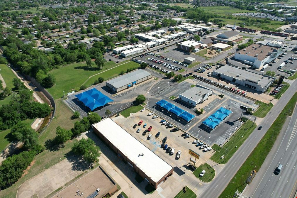 613 West Interstate 240 Service Road