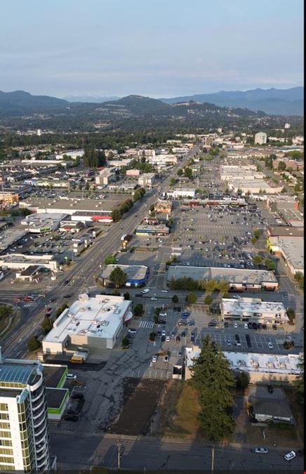 32346 South Fraser way, Abbotsford