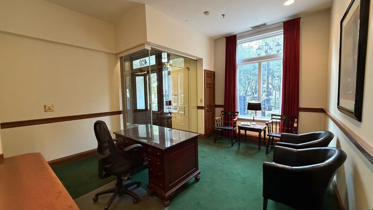 400 Commonwealth Ave #104C