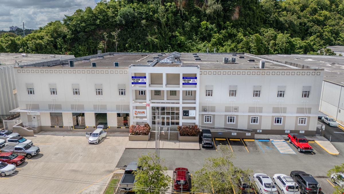 Guaynabo 10,000 SF Office Building @ Amelia - For Lease