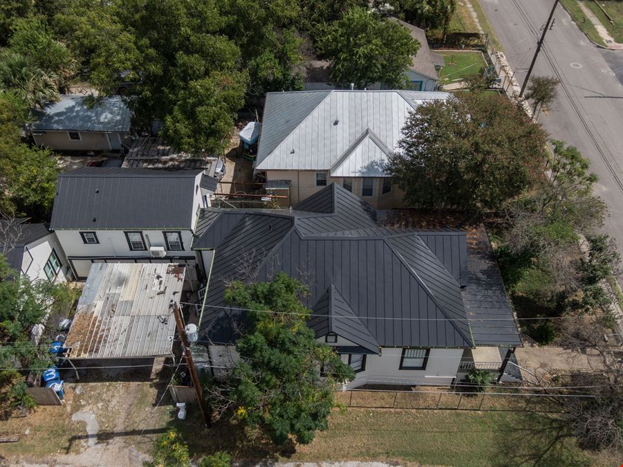 429 E Carson St - 3 Plex