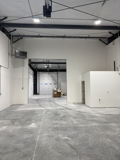 1,200-12,000 sf Flex Space