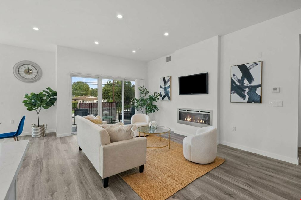 5114 Cahuenga Apartments