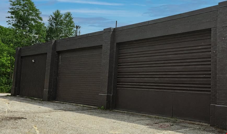 Warehouse with Outdoor Storage