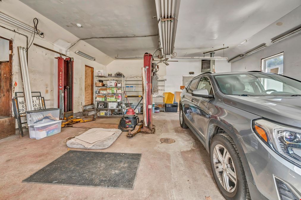 54 Rt 37 NF Garage Bays