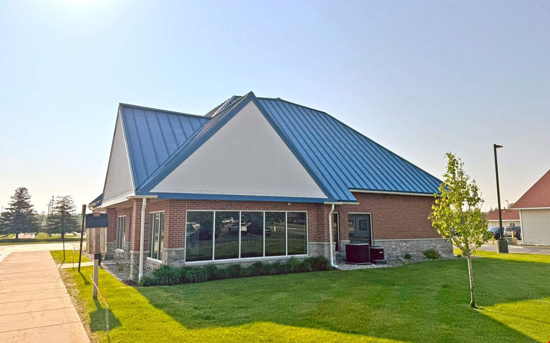333 W Commerce Blvd