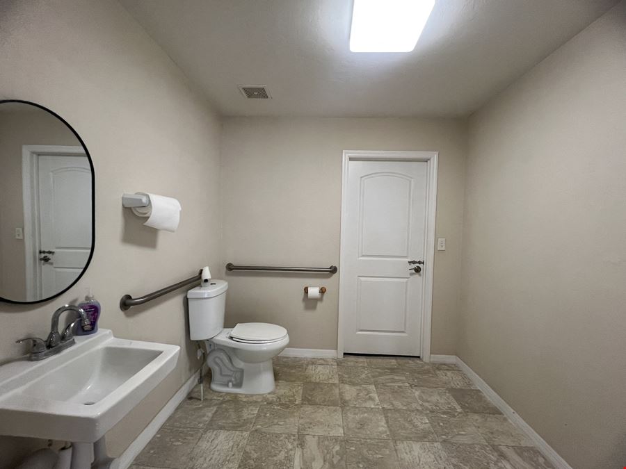 Prime Retail Space in the Heart of Downtown Alachua