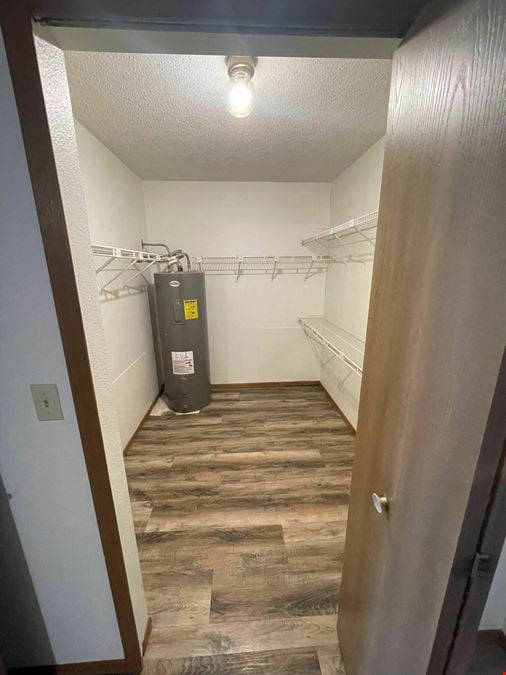 516 8th St S Fargo