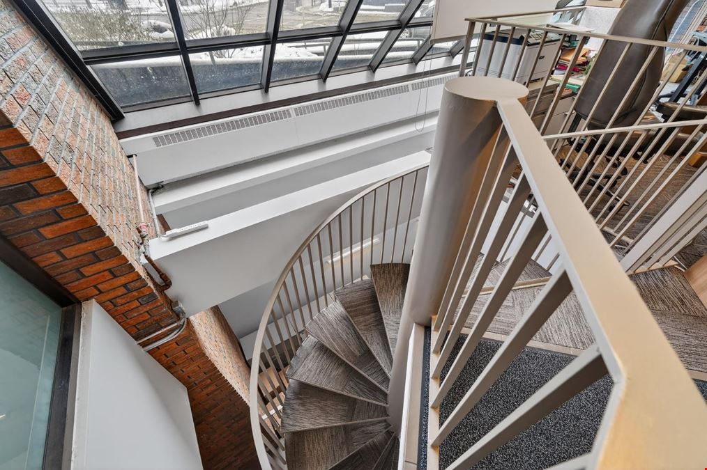Parkside Place 602 - 12 AVENUE SW
