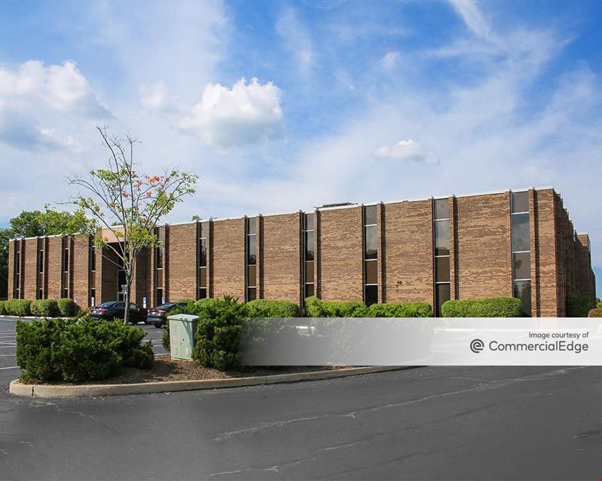 Kenwood Corporate Center