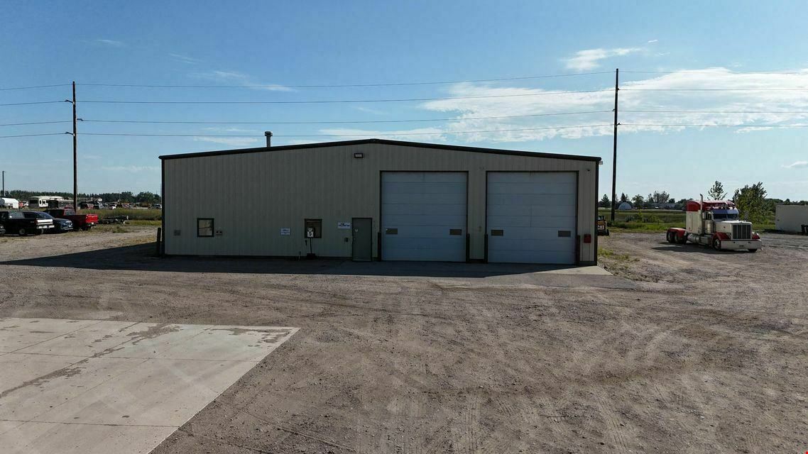 Moorhead 8330 SF Shop