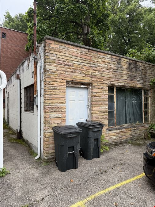 7124-7126 Montgomery Road