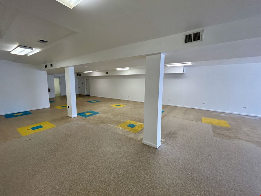 8223 S Exchange - +/- 3,000 SF Ground Floor Commercial Storefront