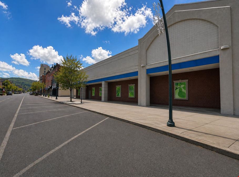265 N. Union St. - Former Rite Aid with Drive Thru