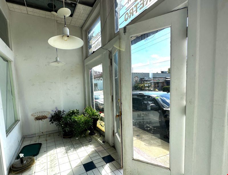 502 Wayne Ave.