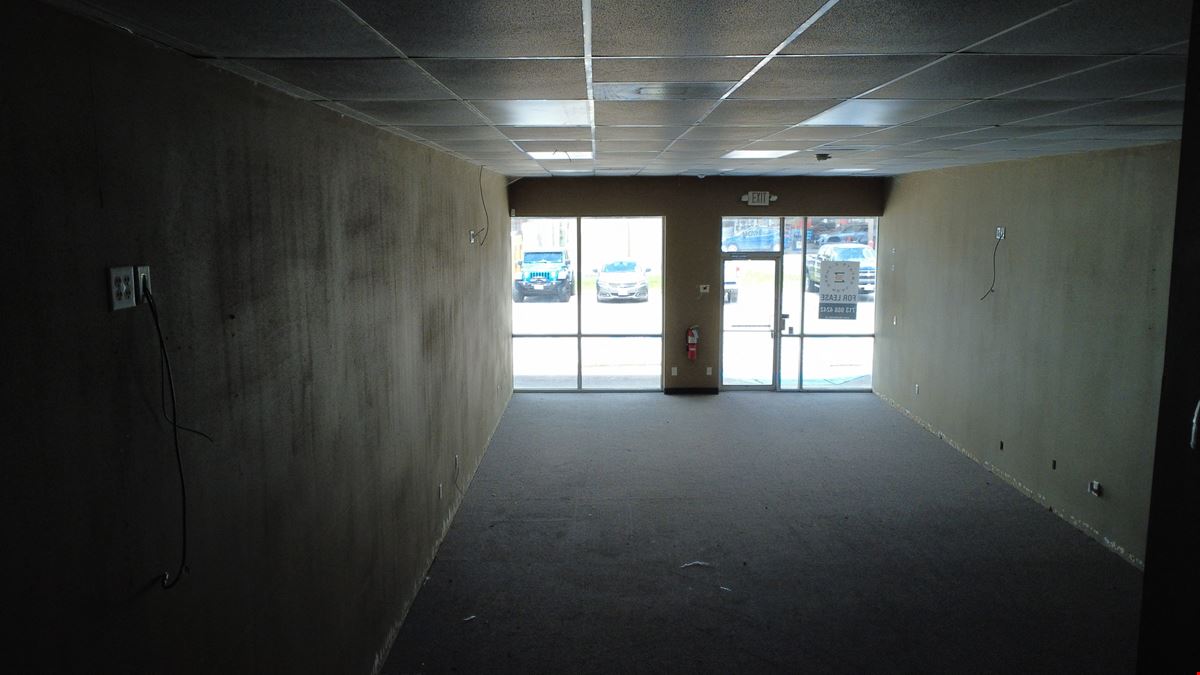 Alvin Shopping Center