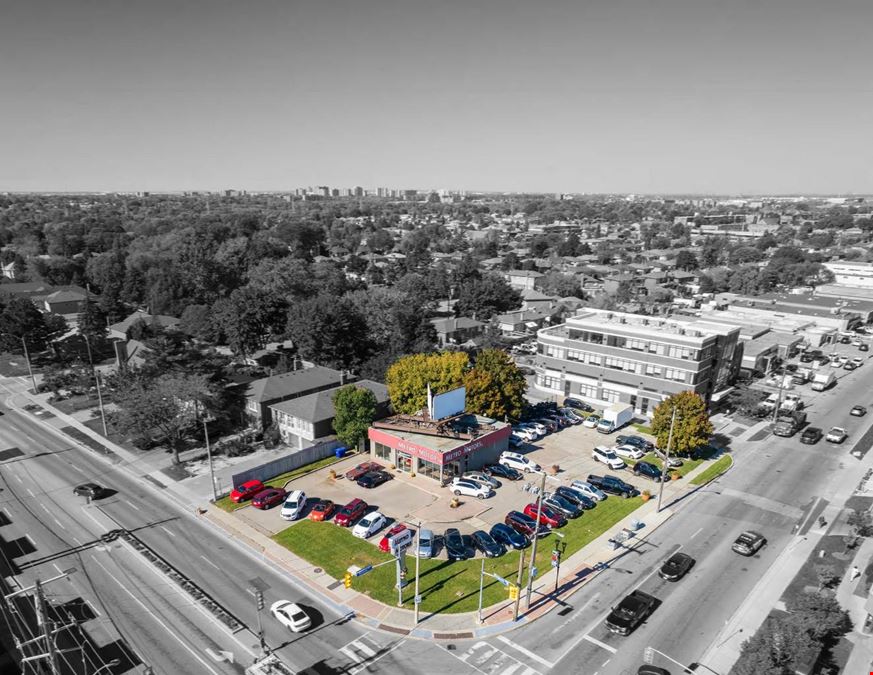 2310 Sheppard Avenue West