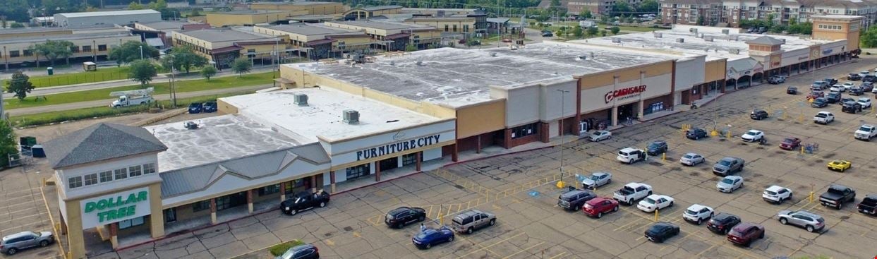 Preview of Retail space for Rent at 4000 -4046 Pontchartrain Drive