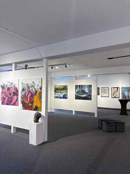 Preview of commercial space at 239 S Washington St