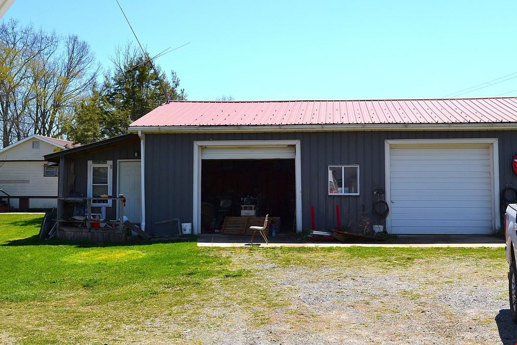 21124 Seneca Trail