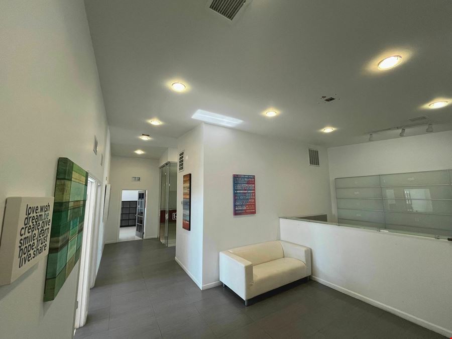 Country Club Suites