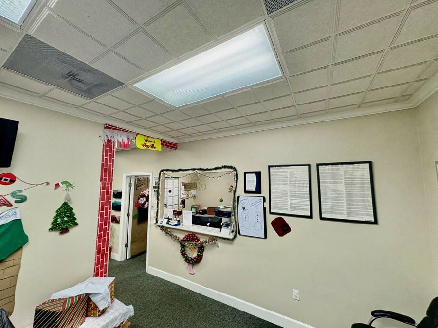 Niceville, FL Medical/Physical Therapy Space for Lease