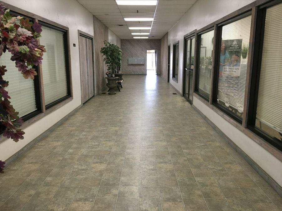 Value Add Investment: ±11,475 SF Building in Lemoore, CA